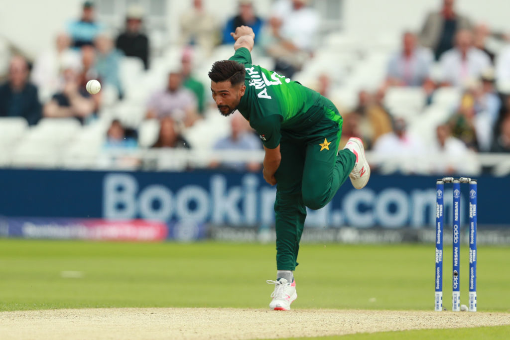 Amir should learn from Hafeez, management was even against him but he made runs, claims Shoaib Akhtar