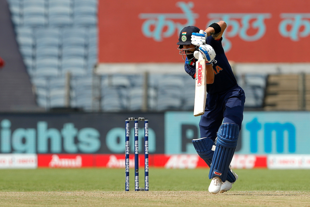 England leveled the three-match ODI series today