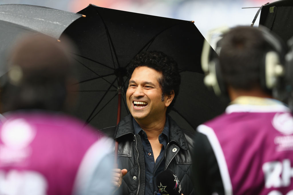 Twitter reacts to Sachin Tendulkar getting off the mark with boundary against Ellyse Perry challenge