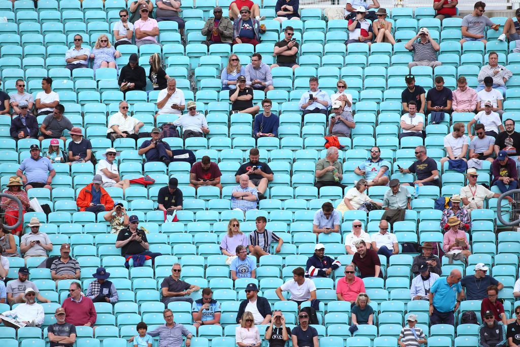 Spectators return to England for first time since Covid-19 pandemic