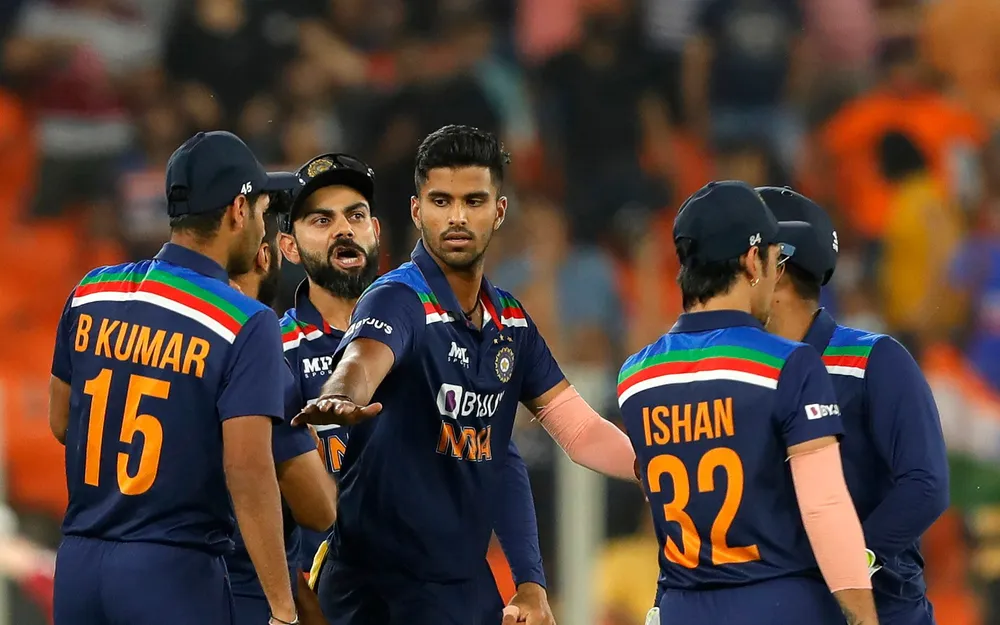 Washington picked up two crucial wickets for India