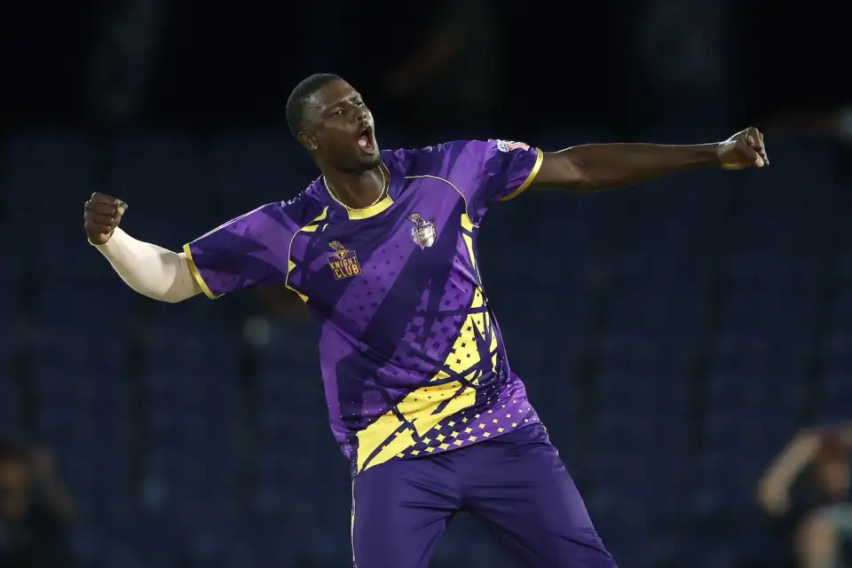 Jason Holder exalts in celebration after taking a wicket in his first over, for LAKR against the Seattle Orcas in the MLC