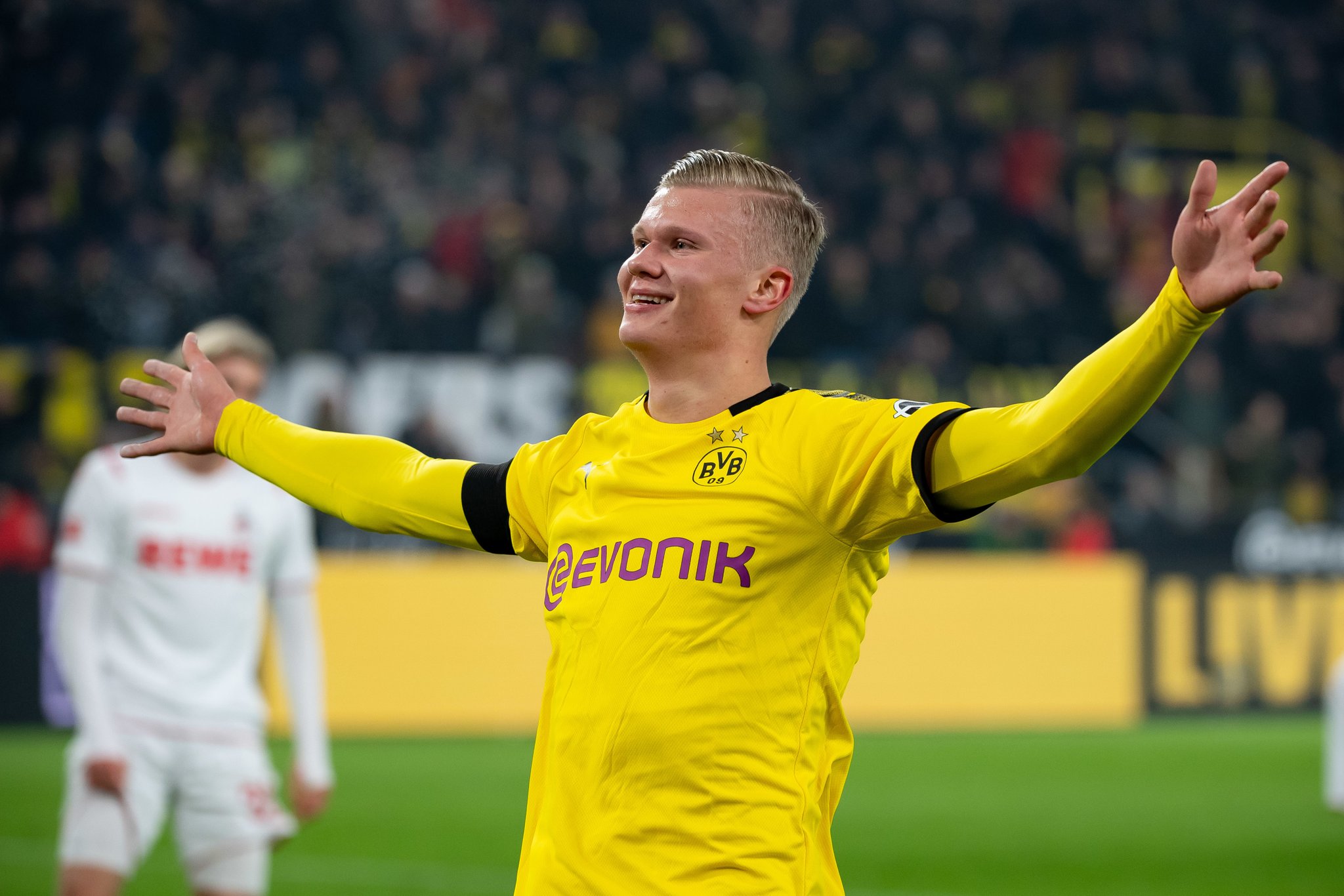 Bundesliga SRL Round-Up | Borussia Dortmund win, RB Leipzig lose as Bundesliga title race heats up