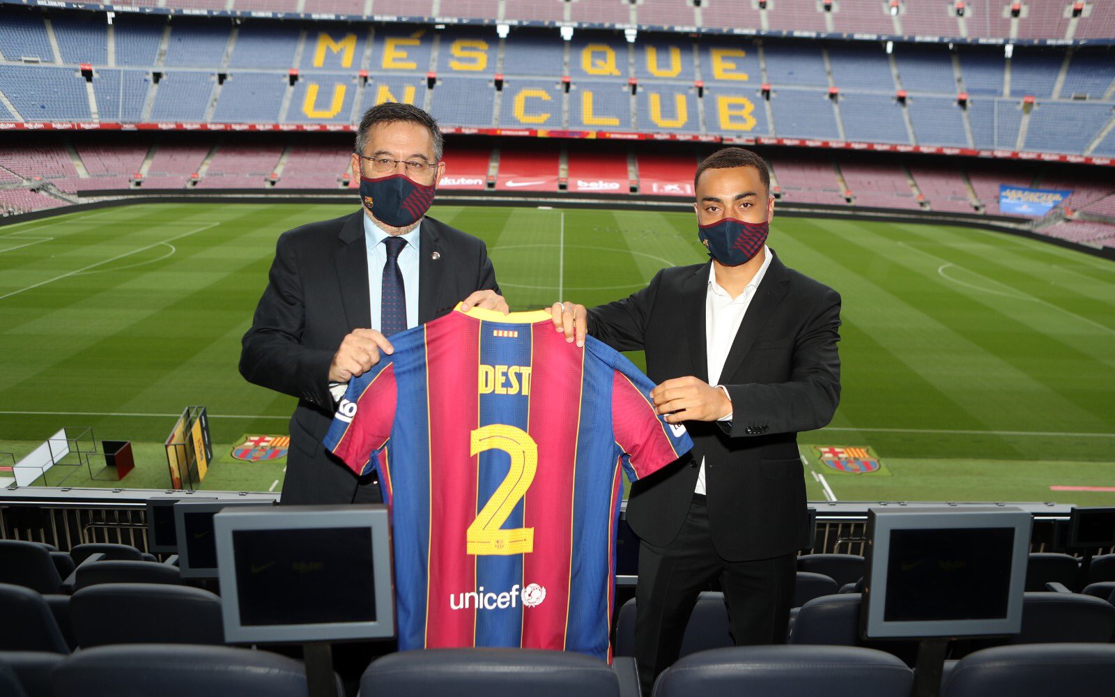 Think I made right decision rejecting Bayern Munich for Barcelona, admits Sergino Dest