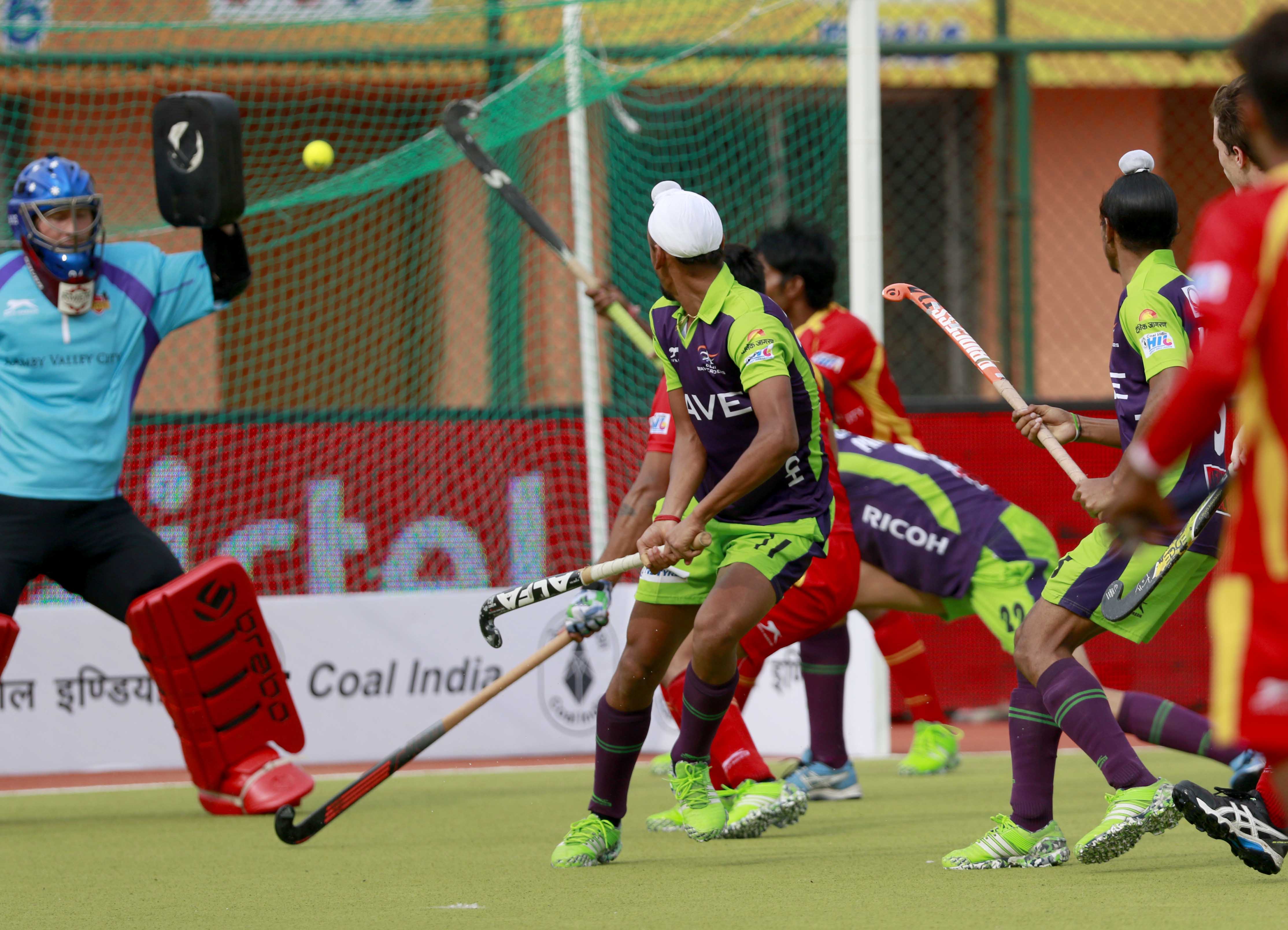 HIL 2015/16 ?Mandeep Singh gives Delhi second consecutive bronze